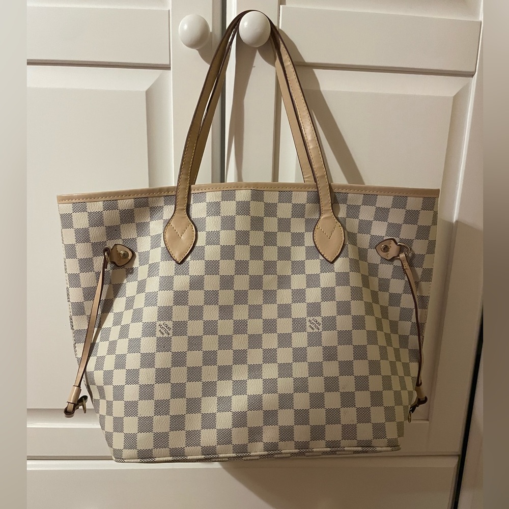 LOUIS VUITTON ivory damier neverfull!
